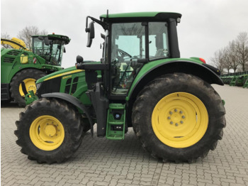 Trattore JOHN DEERE 6120M