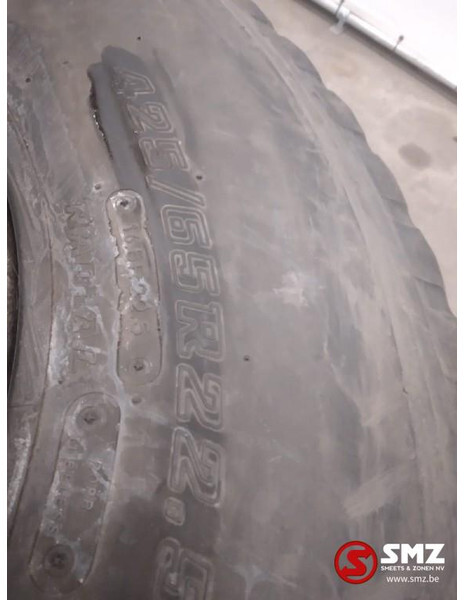 Pneumatico per Camion Bridgestone Occ vrachtwagenband Bridgestone R164 425/65R22.5: foto 4