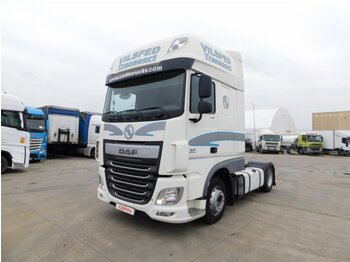 Trattore stradale DAF XF 460