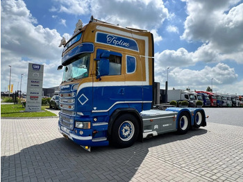 Trattore stradale SCANIA R 730