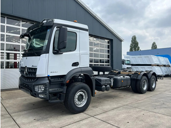 Autocarro telaio MERCEDES-BENZ Arocs