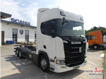 Autocarro portacontainer/ Caisse interchangeable SCANIA R 450