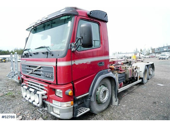 Autocarro scarrabile VOLVO FM12