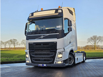 Trattore stradale VOLVO FH 460