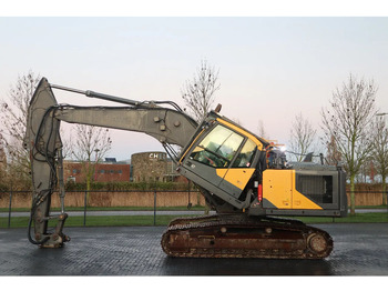 Escavatore cingolato VOLVO EC250EL