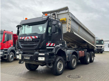 Autocarro ribaltabile IVECO