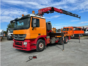 Camion con gru MERCEDES-BENZ Actros 2646