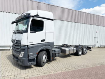 Autocarro telaio MERCEDES-BENZ Actros 2548