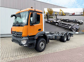 Autocarro telaio MERCEDES-BENZ Arocs