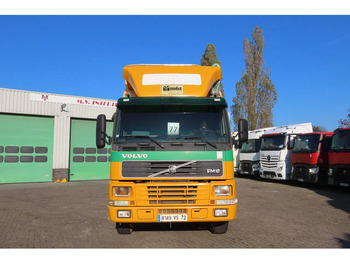 Camion cisterna Volvo FM 12.380 8x4 FULL SPRING SUSPENCION! auger + air reloading: foto 3