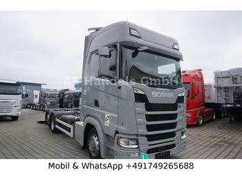 Autocarro portacontainer/ Caisse interchangeable SCANIA S 450