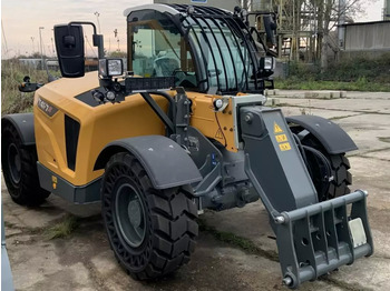 Sollevatore telescopico LIEBHERR