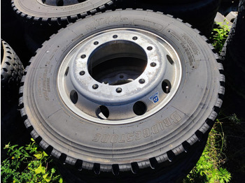 Pneumatico per Camion Bridgestone wheels 275/70 R22,5 on Alcoa aluminum rims: foto 2