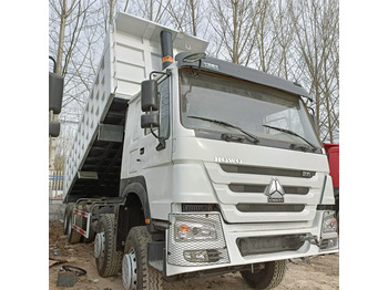 Autocarro ribaltabile SINOTRUK HOWO