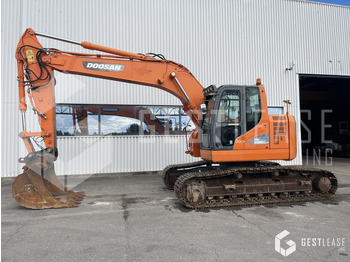 Escavatore cingolato DOOSAN DX235