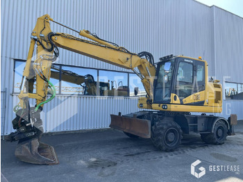 Escavatore gommato KOMATSU PW148-11