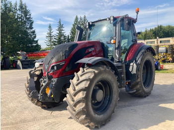 Trattore VALTRA T254