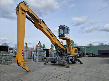 Escavatore per movimentazione LIEBHERR LH 40 M