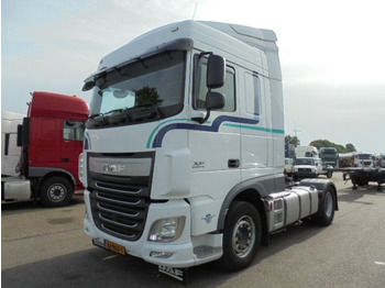 Trattore stradale DAF XF 440