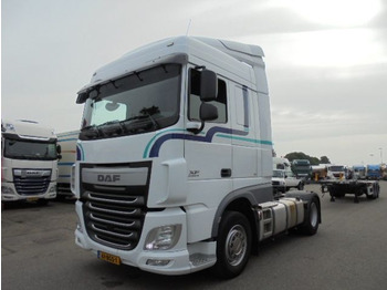 Trattore stradale DAF XF 440