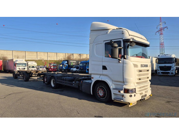 Autocarro portacontainer/ Caisse interchangeable SCANIA R 450