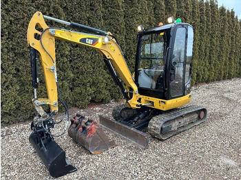 Miniescavatore CATERPILLAR 302.7DCR