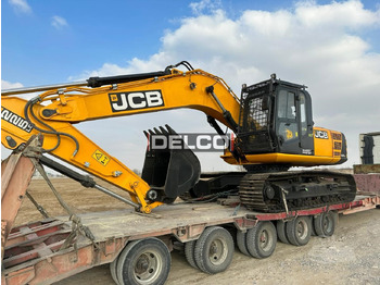 Escavatore cingolato JCB