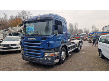 Autocarro scarrabile SCANIA P 380