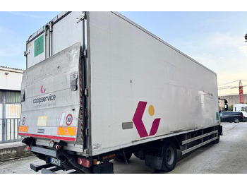 Leasing di  EUROCARGO IVECO 140E18 FRIGO / Euro 5 EUROCARGO IVECO 140E18 FRIGO / Euro 5: foto 3