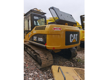 Escavatore cingolato CATERPILLAR 320D2