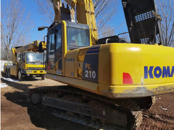 Escavatore cingolato KOMATSU PC210