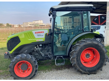 Trattore CLAAS Nexos