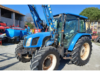 Trattore NEW HOLLAND TL90