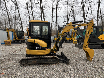 Miniescavatore CATERPILLAR 303CR