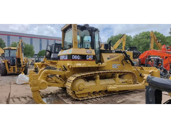 Bulldozer Caterpillar D6G-2: foto 2