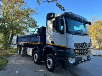 Autocarro ribaltabile MERCEDES-BENZ Arocs