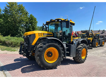 Trattore JCB Fastrac 4220