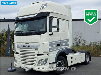 Trattore stradale DAF XF 530