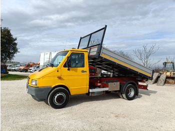 Autocarro ribaltabile IVECO Daily