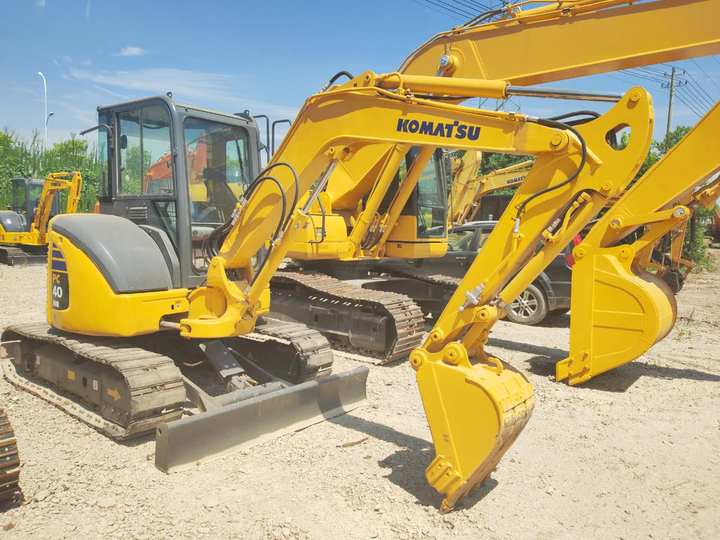 Miniescavatore KOMATSU PC40