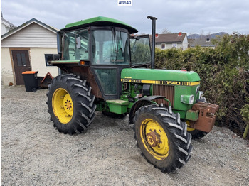 Trattore JOHN DEERE