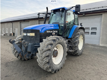 Trattore 2001 New Holland TM135 w/front hydraulics: foto 4