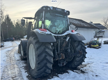 Trattore 2019 Valtra N134 w/ Front loader and bucket. 900 hours!: foto 4