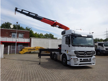 Camion con gru MERCEDES-BENZ