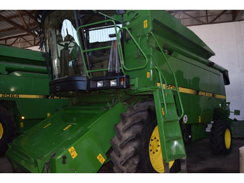 Mietitrebbia JOHN DEERE 2066