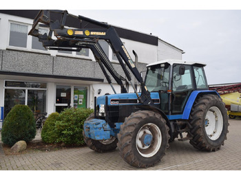 Trattore NEW HOLLAND