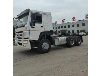 Trattore stradale SINOTRUK HOWO trailer head: foto 3