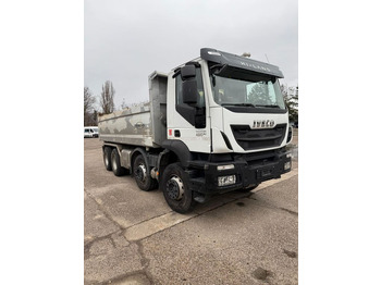 Autocarro ribaltabile Iveco 340TS Trakker: foto 2