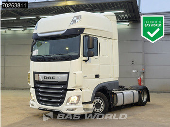 Trattore stradale DAF XF 530