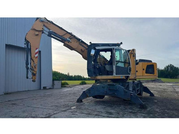 Escavatore per movimentazione LIEBHERR LH 22 M